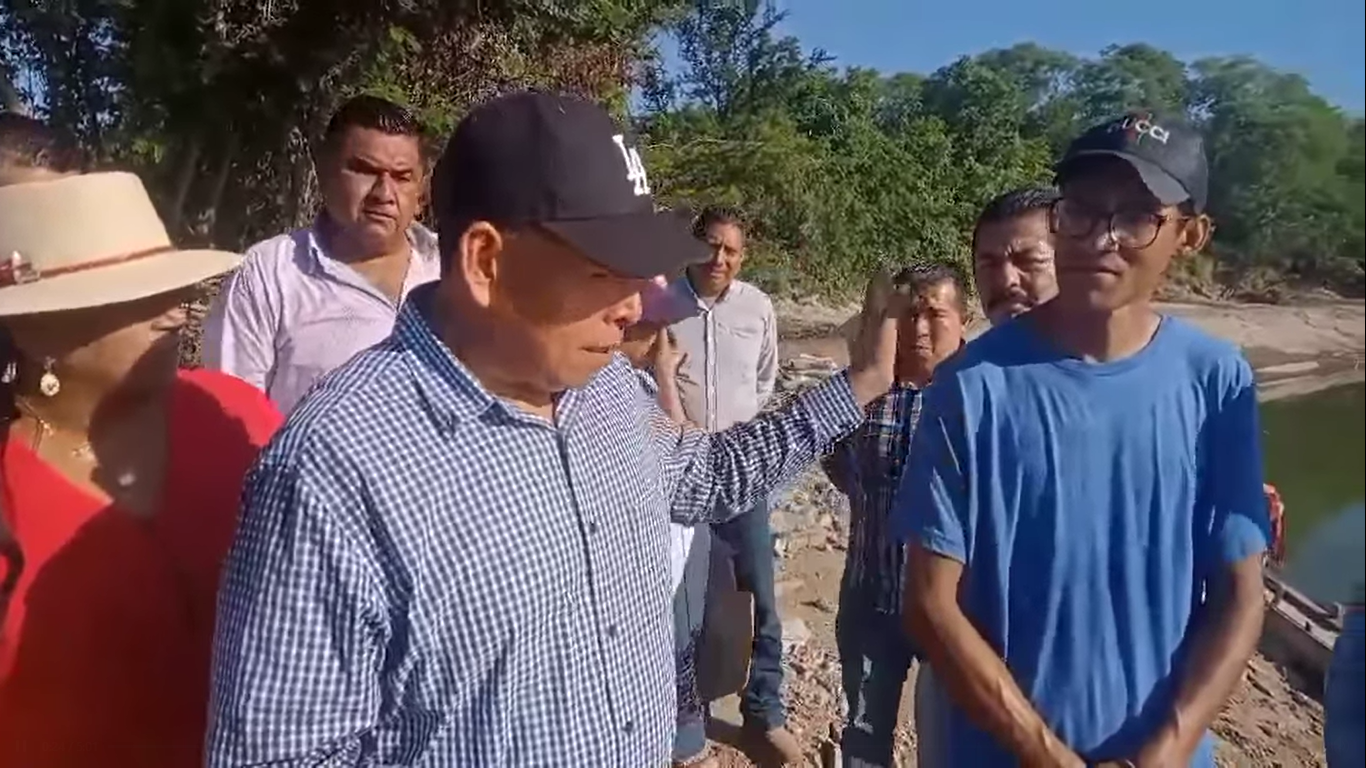 Alcalde evalúa los daños que sufrió la laguna de oxidación de San Marcos